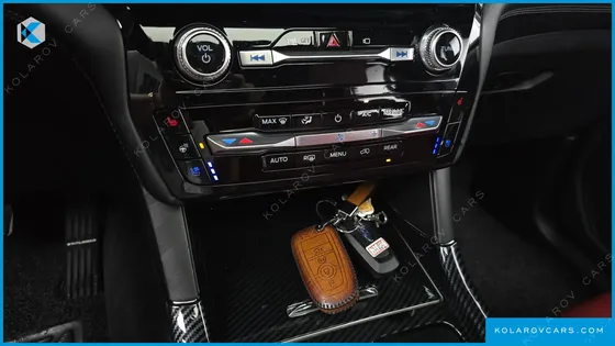 FORD EXPLORER 3.0 PLATINUM 4WD