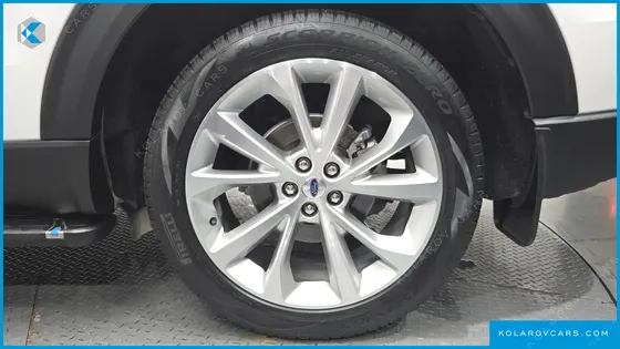 FORD EXPLORER 3.0 PLATINUM 4WD