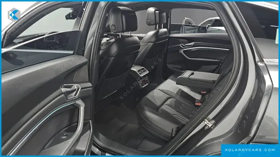 AUDI E-TRON 55 QUATTRO SPORTBACK