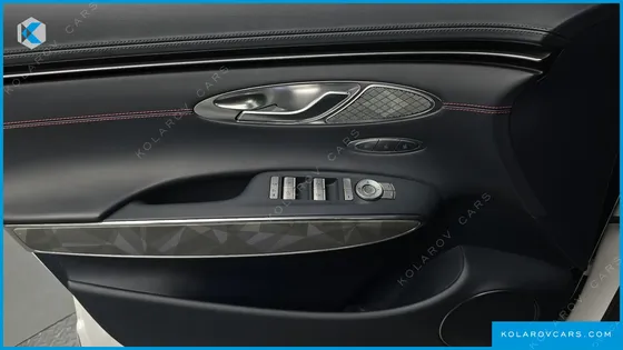 GENESIS GV70 2.5T GASOLINE 2WD