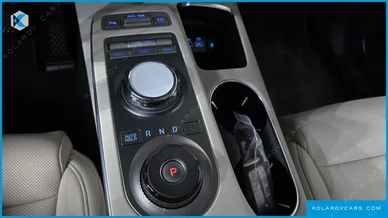 GENESIS GV70 2.5T GASOLINE 2WD