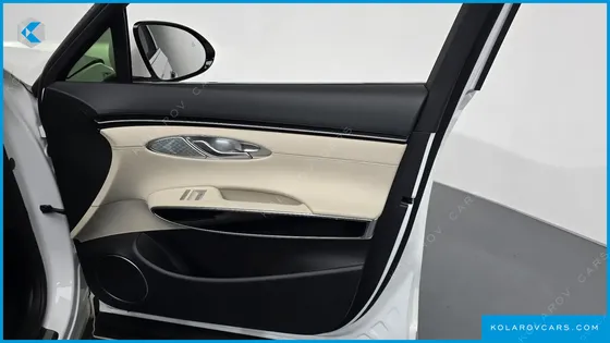 GENESIS GV70 2.5T GASOLINE 2WD