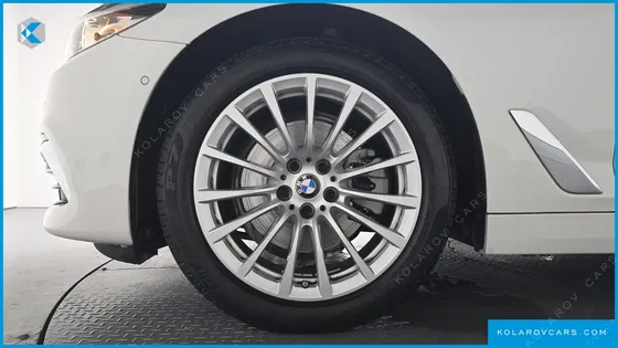 BMW 5 SERIES 520I LUXURY