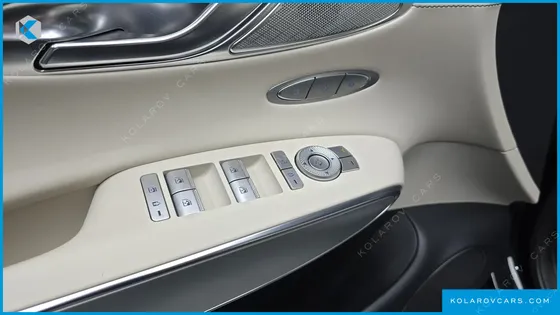 GENESIS GV70 2.5T GASOLINE 2WD