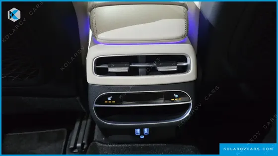 GENESIS GV70 2.5T GASOLINE 2WD