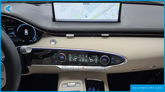 GENESIS GV70 2.5T GASOLINE 2WD