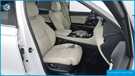 GENESIS GV70 2.5T GASOLINE 2WD
