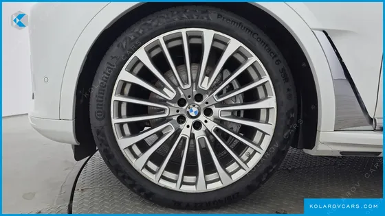 BMW X7 XDRIVE 40D DESIGN PURE EXCELLENCE 7-SEATER