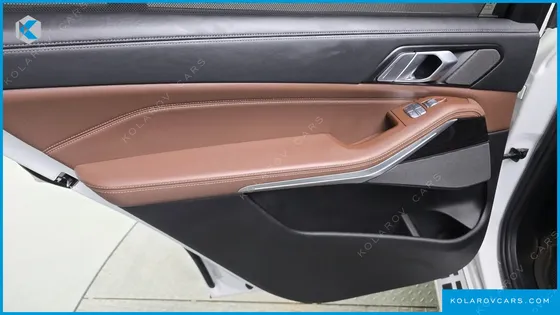 BMW X7 XDRIVE 40D DESIGN PURE EXCELLENCE 7-SEATER