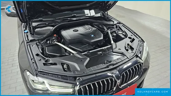 BMW 5 SERIES 520I M SPORT
