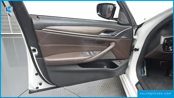 BMW 5 SERIES 520I M SPORT