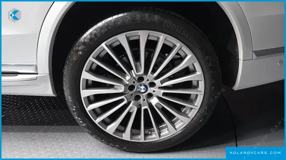 BMW X7 XDRIVE 40I DESIGN PURE EXCELLENCE 7-SEATER