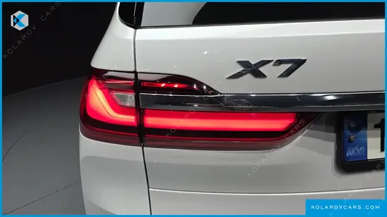 BMW X7 XDRIVE 40I DESIGN PURE EXCELLENCE 7-SEATER