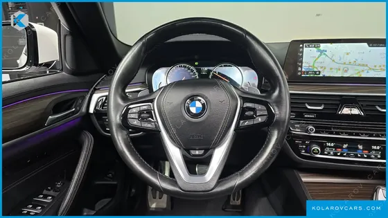 BMW 5 SERIES 520D XDRIVE M SPORT PACKAGE PLUS