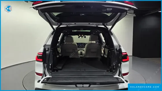 BMW X7 M60I XDRIVE M SPORT 6STR