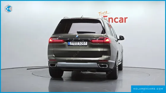 BMW X7 XDRIVE 40I DESIGN PURE EXCELLENCE 7-SEATER