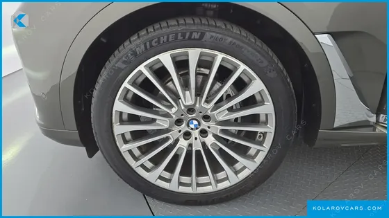 BMW X7 XDRIVE 40I DESIGN PURE EXCELLENCE 7-SEATER