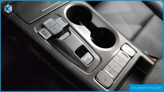 HYUNDAI KONA MODREN