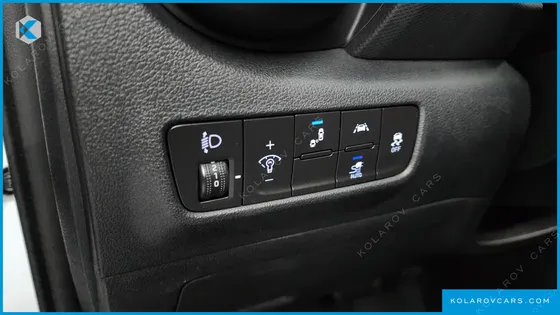 HYUNDAI KONA MODREN