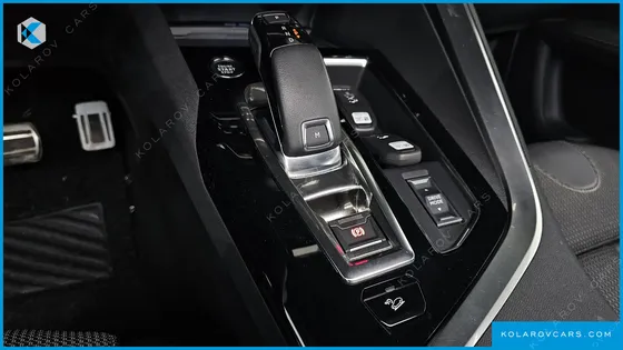 PEUGEOT 3008 1.2 PURE TECH GT