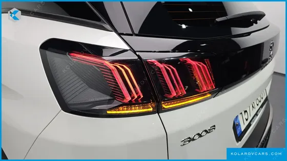 PEUGEOT 3008 1.2 PURE TECH GT