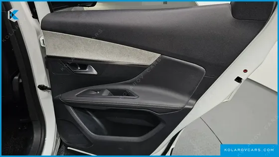 PEUGEOT 3008 1.2 PURE TECH GT