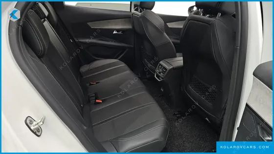 PEUGEOT 3008 1.2 PURE TECH GT