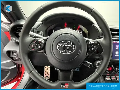 TOYOTA 86 2.4 PREMIUM