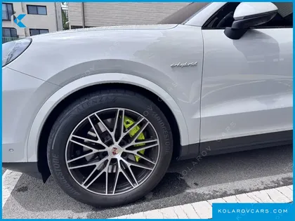 PORSCHE CAYENNE 3.0 E-HYBRID COUPE