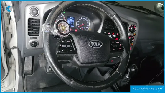 KIA BONGO III KING CAP