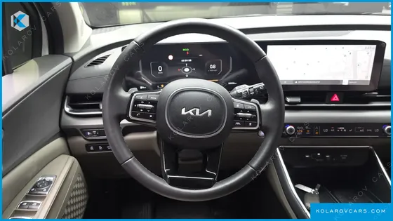 KIA CARNIVAL 9-SEATER NOBLESSE