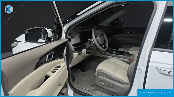 KIA CARNIVAL HEV 4-SEATER HI LIMOUSINE