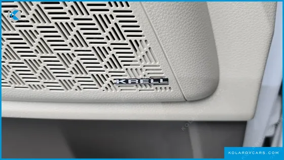 KIA CARNIVAL HEV 4-SEATER HI LIMOUSINE