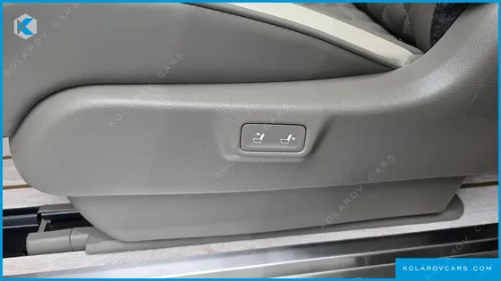 KIA CARNIVAL GASOLINE 9-SEATER HI LIMOUSINE (7-SEATER LIMOUSINE(SPECIAL VEHICLE)