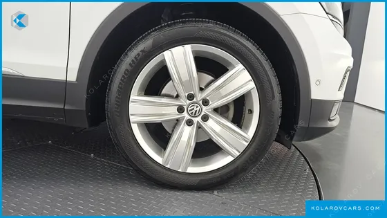 VOLKSWAGEN TIGUAN 2.0 TDI 4MOTION PRESTIGE