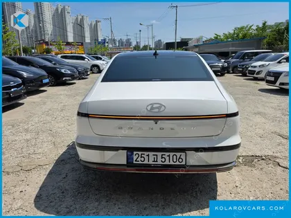 HYUNDAI GRANDEUR CALLIGRAPHY