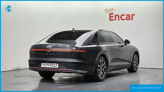 HYUNDAI GRANDEUR PREMIUM