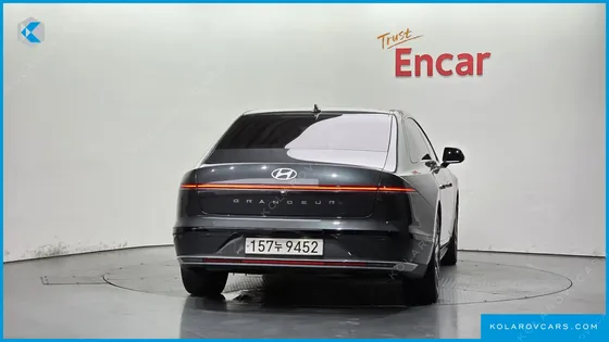 HYUNDAI GRANDEUR PREMIUM
