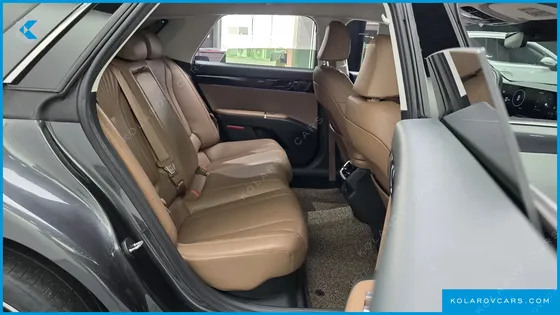 HYUNDAI GRANDEUR PREMIUM