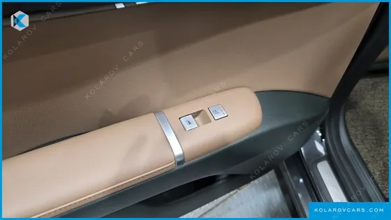 HYUNDAI GRANDEUR PREMIUM