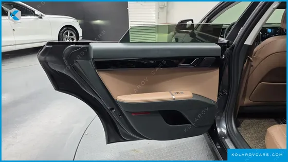 HYUNDAI GRANDEUR PREMIUM