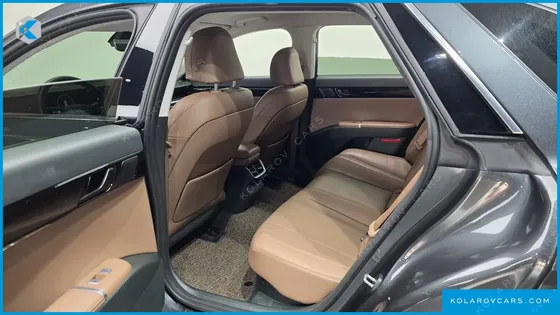 HYUNDAI GRANDEUR PREMIUM