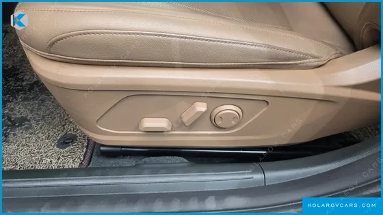 HYUNDAI GRANDEUR PREMIUM