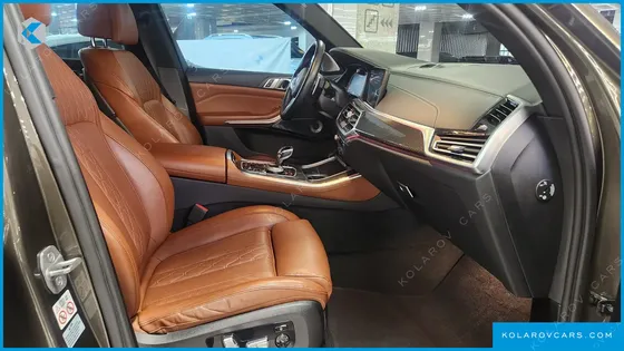 BMW X5 M50I