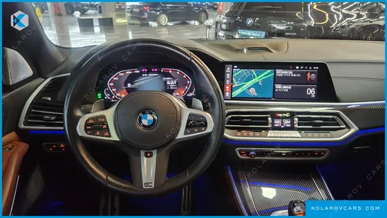 BMW X5 M50I