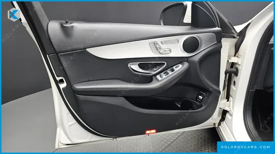 MERCEDES C-CLASS C220 D AVANTGARDE