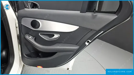MERCEDES C-CLASS C220 D AVANTGARDE