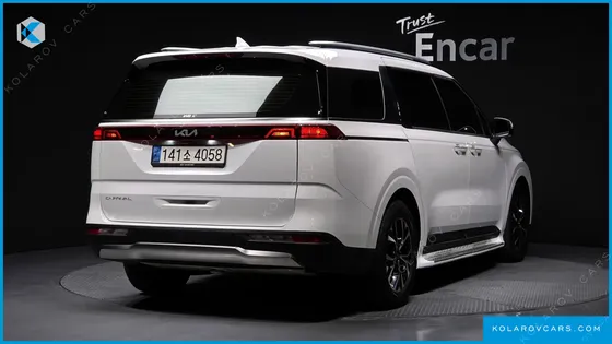 KIA CARNIVAL 9-SEATER NOBLESSE