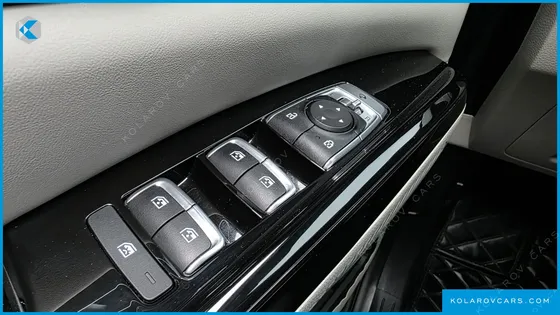 KIA CARNIVAL 9-SEATER NOBLESSE