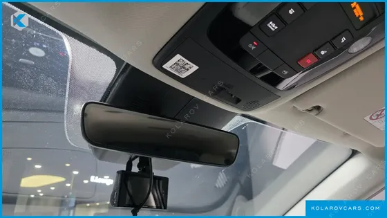 KIA CARNIVAL 9-SEATER NOBLESSE